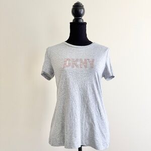 DKNY Heather Grey Short Sleeve T-Shirt – Size Medium